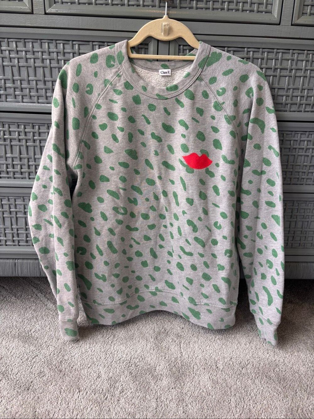 Clare V. Leopard Lips crewneck oversized Sweatshirt, Small $178 F18 - Picture 4 of 11